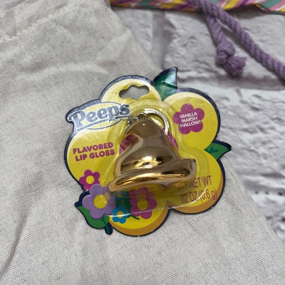 Bunny linen bag & peeps lipgloss keychain FREE with bundle!!! - Picture 2 of 5